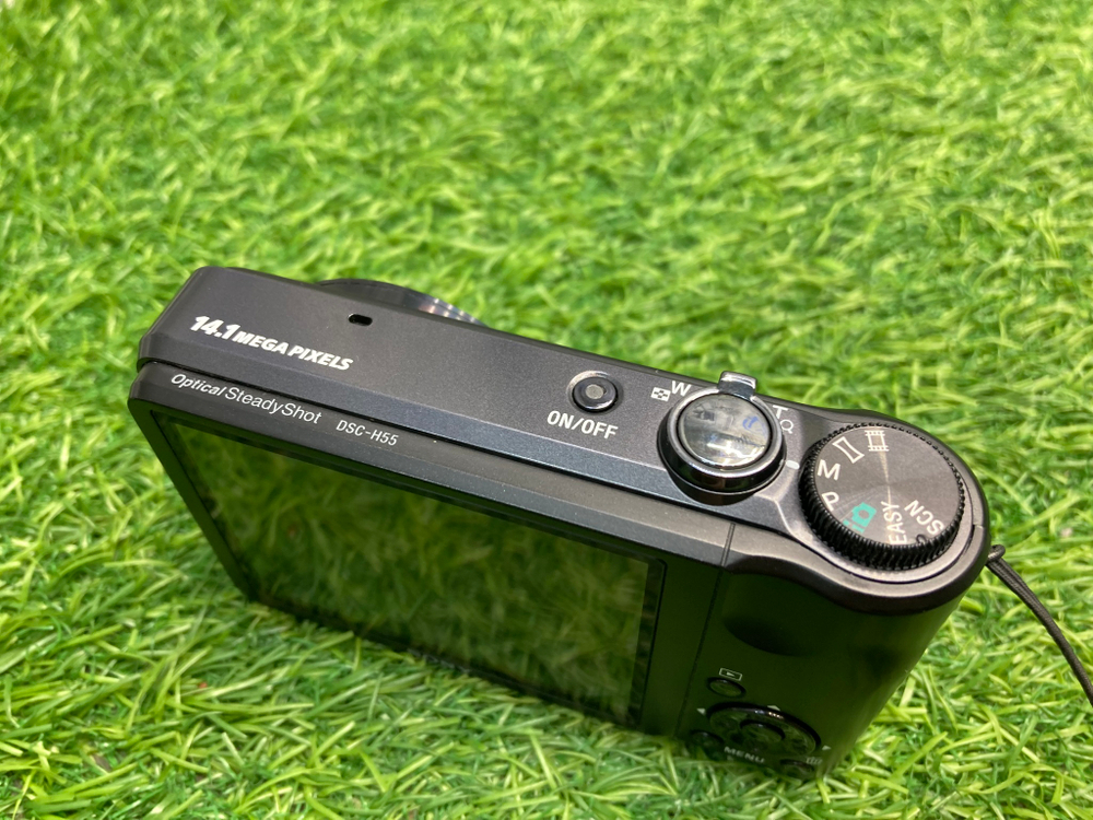 Sony Cyber-shot DSC-H55