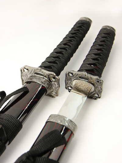 Набор самурайских мечей, 2 шт. Ножны бордово-черный мрамор, цуба серебро