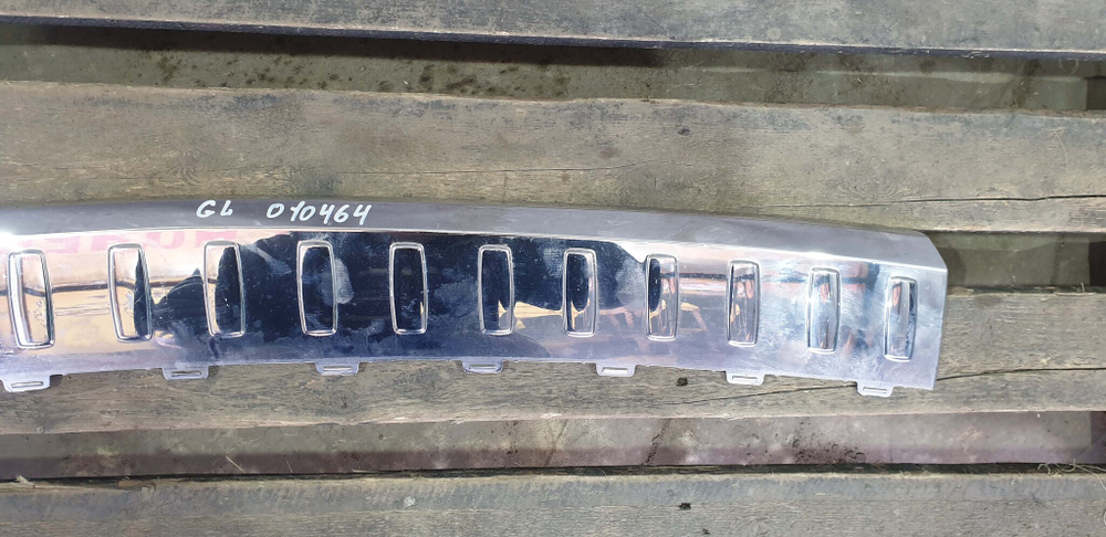 Накладка заднего бампера Mercedes GL (X166) 12-16 Б/У Оригинал A1668840190