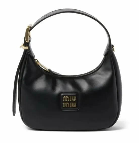 Кожаная сумка-хобо Miu Miu черный