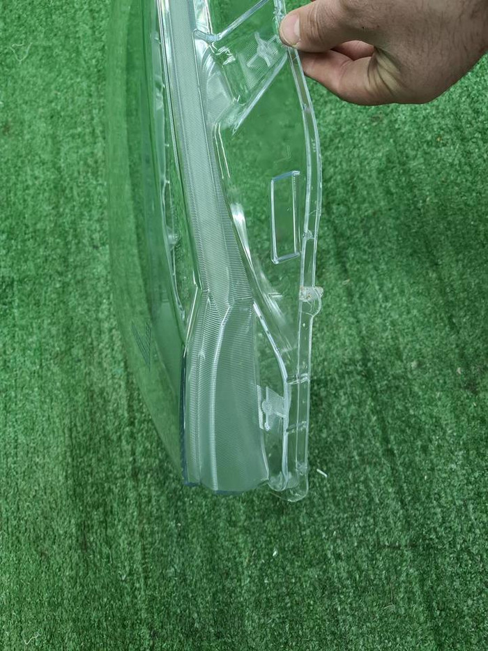 Стекло фары левое Nissan X-Trail T32 (2013-2019)