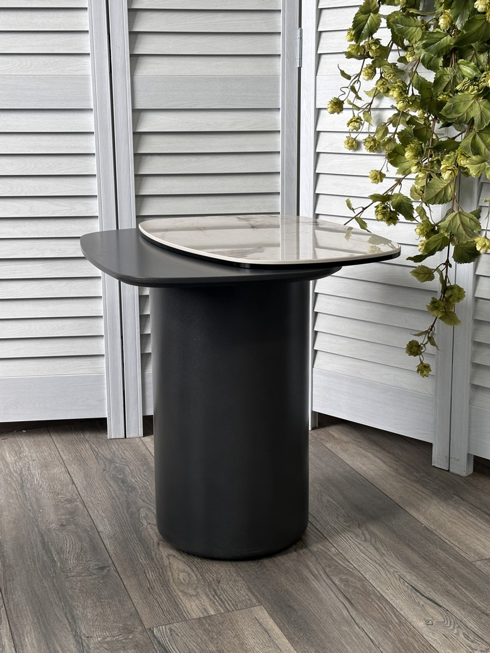 Стол М-City DISAUR Кофейный Арвид (Arvid) Pandora керамика на стекле, МДФ, темно-серый МДФ каркас