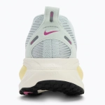 Женские Кроссовки для бега Nike Vomero 18 barely grey/pale ivory/cannon/playful pink