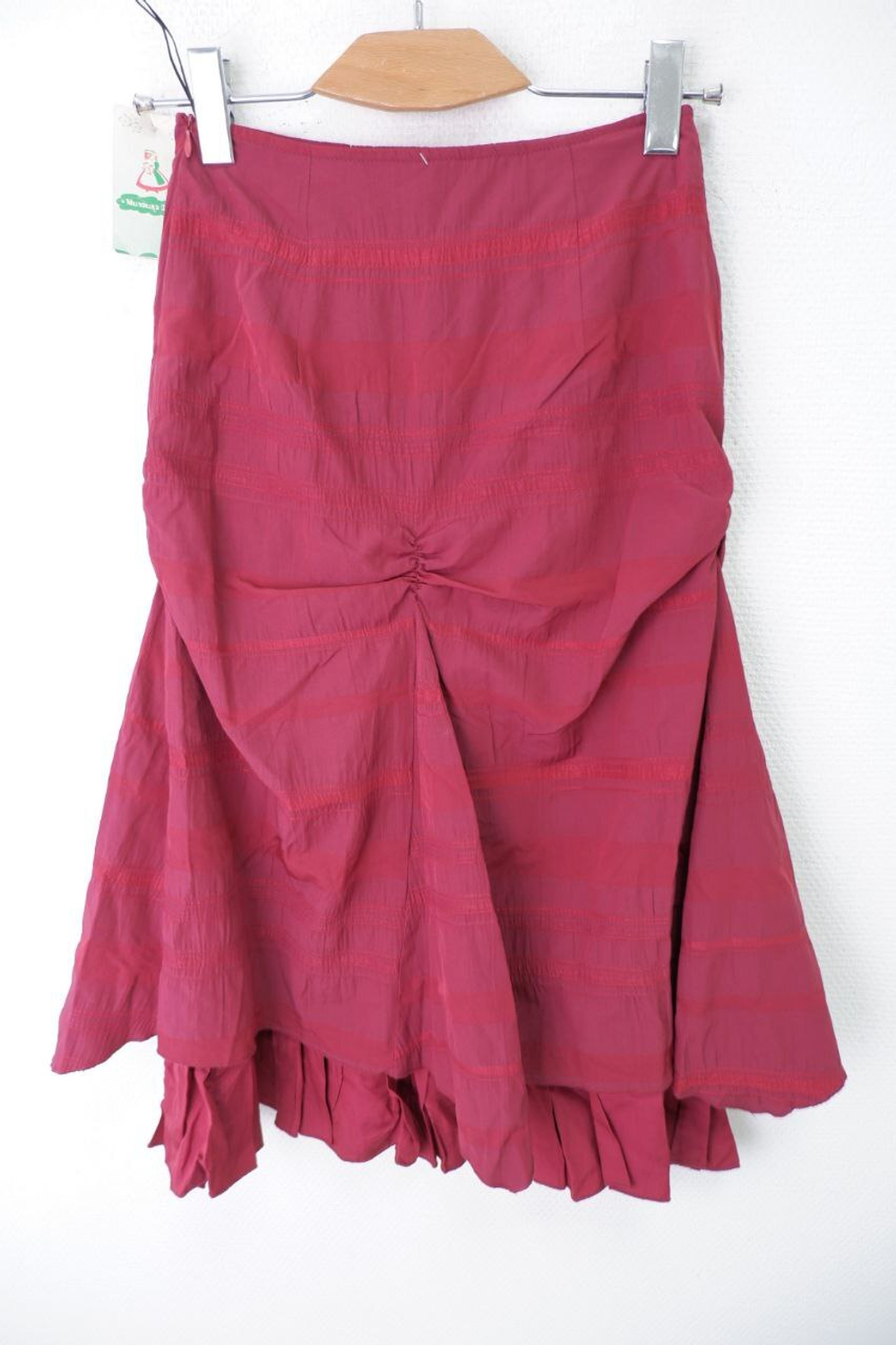 Юбка лаконичная на 13 лет, новая