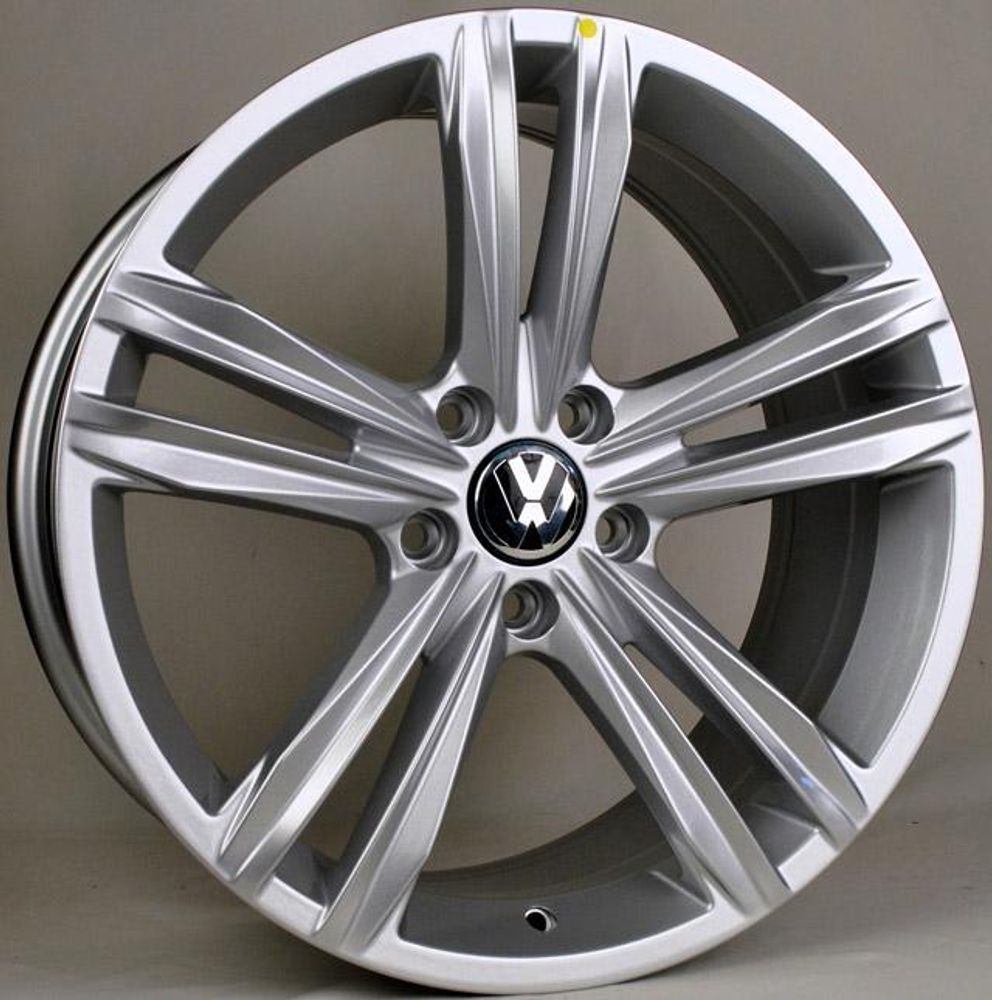 Replica ANZ-5468 7.5x17 5x112 ET 38 Dia 57 (silver)