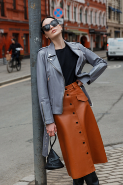 Юбка на кнопках кожа карамель