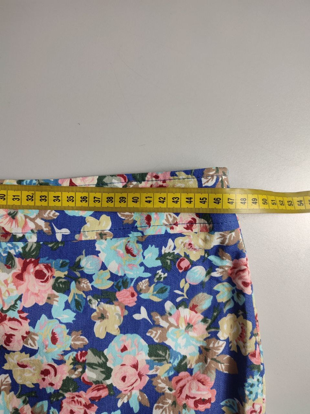 Юбка Odis цветочная, визуально 54 размер