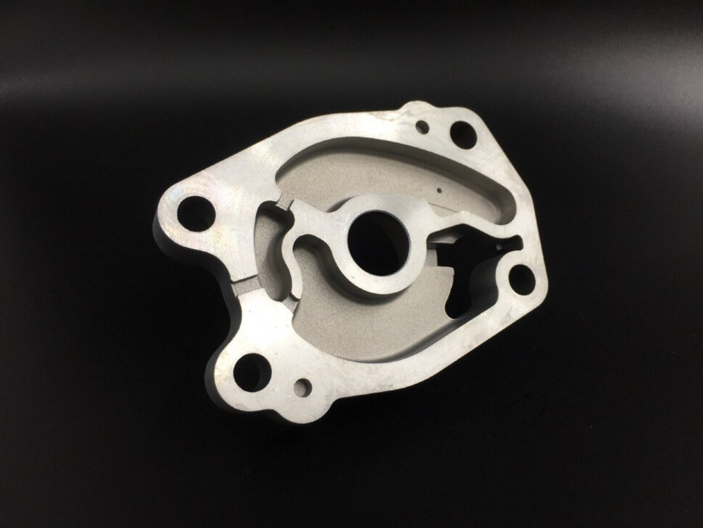 Основание помпы охлаждения Yamaha 40Q, 40J (Osaka)