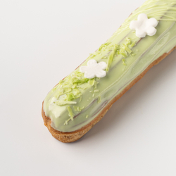 Эклер Фисташковый