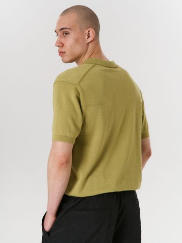 Оливковая вязаная футболка-поло LAINE