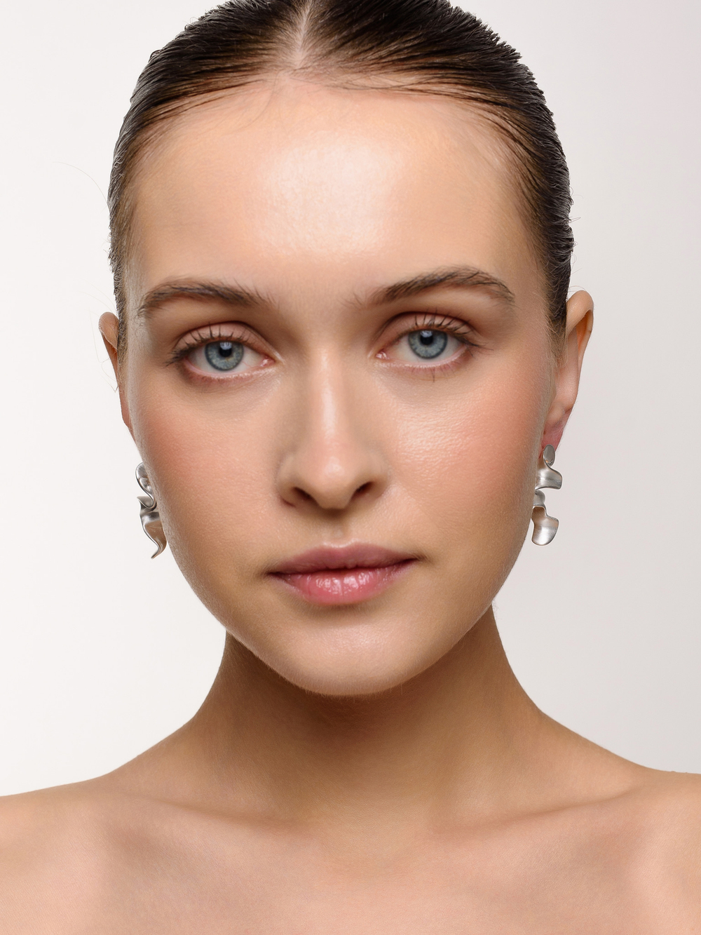 Серьги "Spaghetti" White