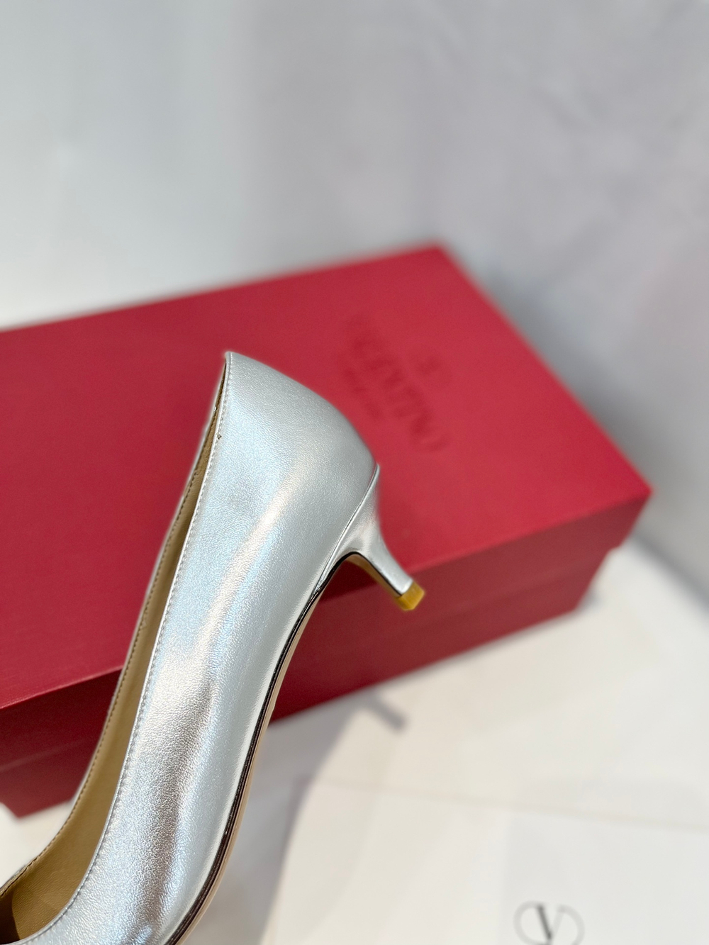 Valentino Vlogo Pump 4 cm