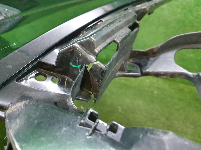 Бампер передний Lexus RX 4 (2015-2019)