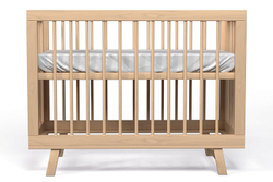 Кроватка детская Lillaland Lilla Aria с маятником дерево