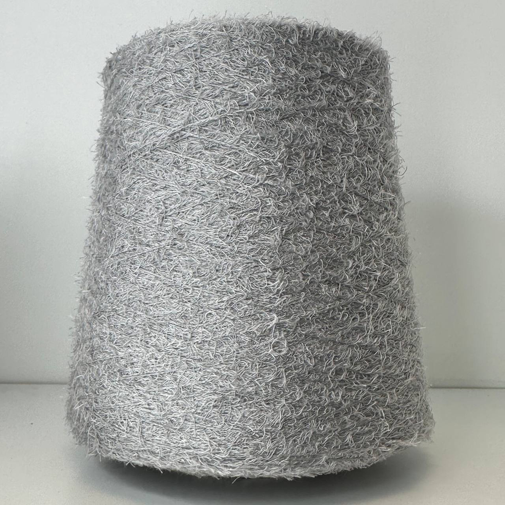 DREAMER - Luxury Production by Ri.Go; 50% меринос, 50% шёлк; 700м/100гр; Травка; col. 80153, цвет: серый