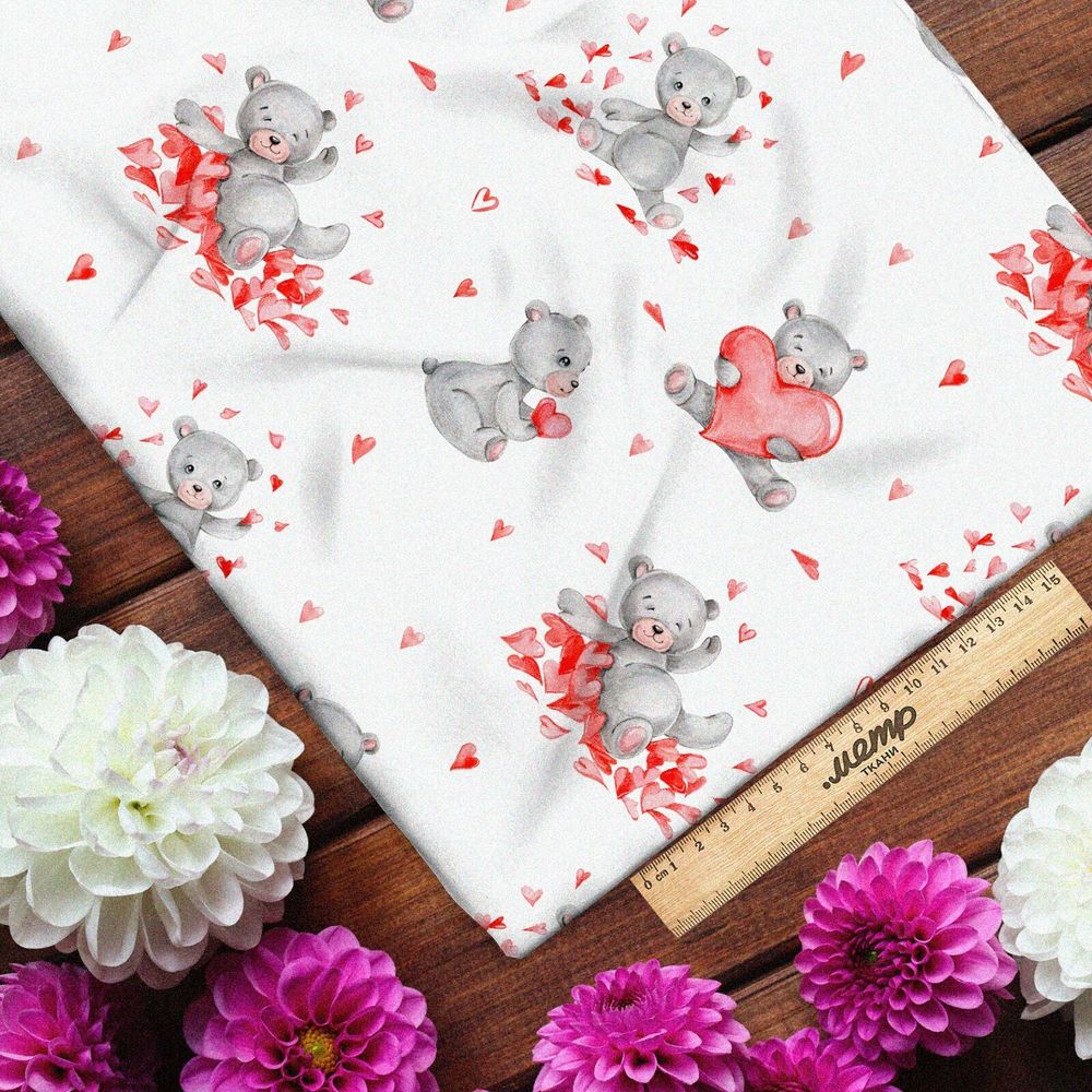 Ткань атлас мишки с сердечками