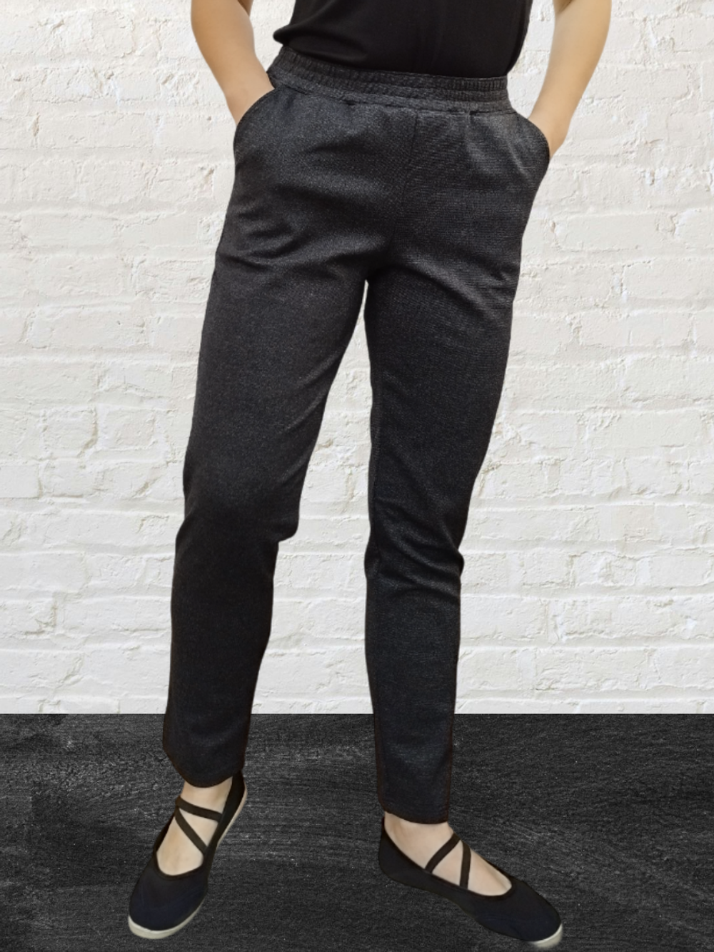 2146 Брюки женские классические темно-серый (56)