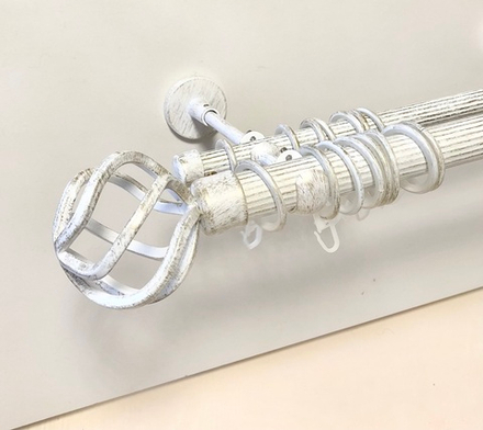 Карниз кованый рифленый для штор Ост Глобо d 25/16 двухрядный, цвет белое золото