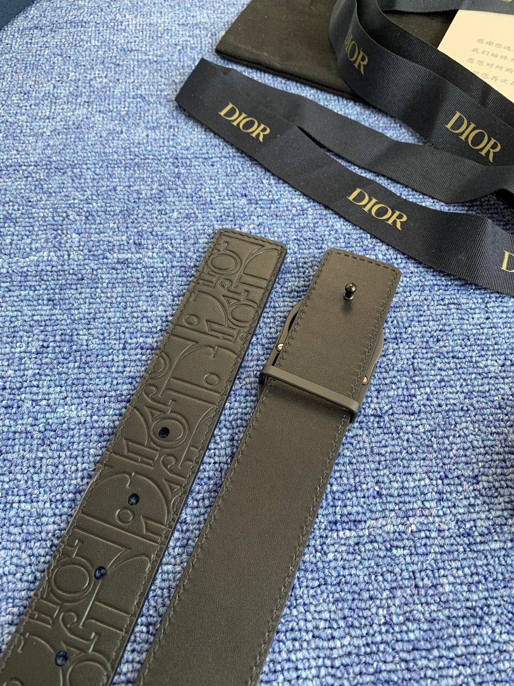 Двухсторонний ремень из телячьей кожи с тиснением