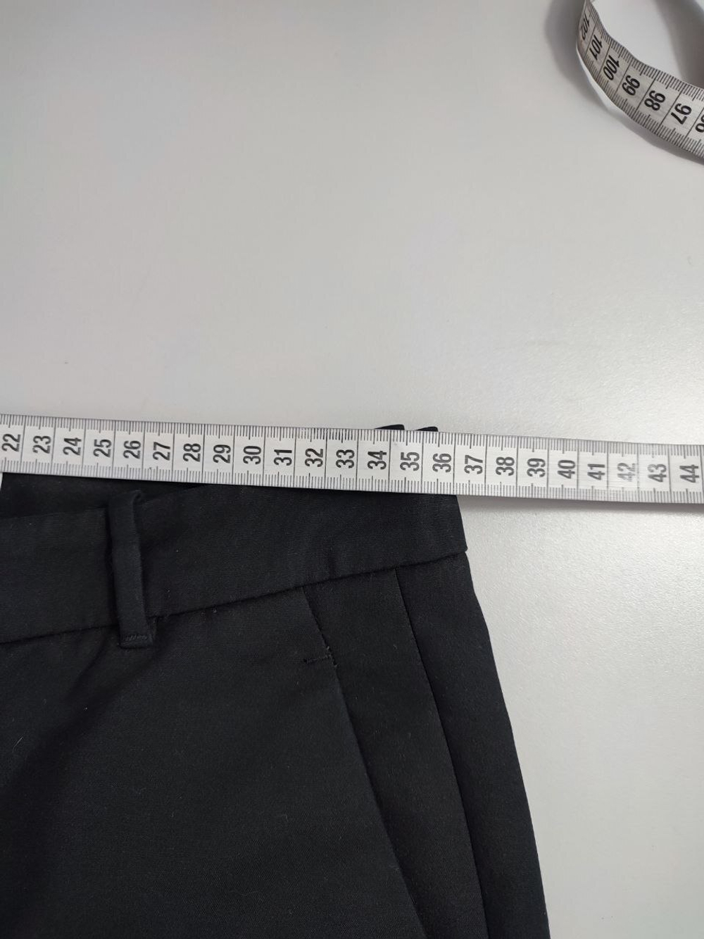Брюки Zara базовые 40-42 размер