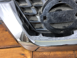 Решетка радиатора Nissan Juke (YF15) 14-19 Б/У Оригинал 62072BV80A