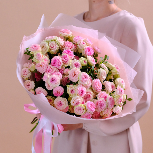 Купить Нежный букет пионовидных роз Кейт Лин #29