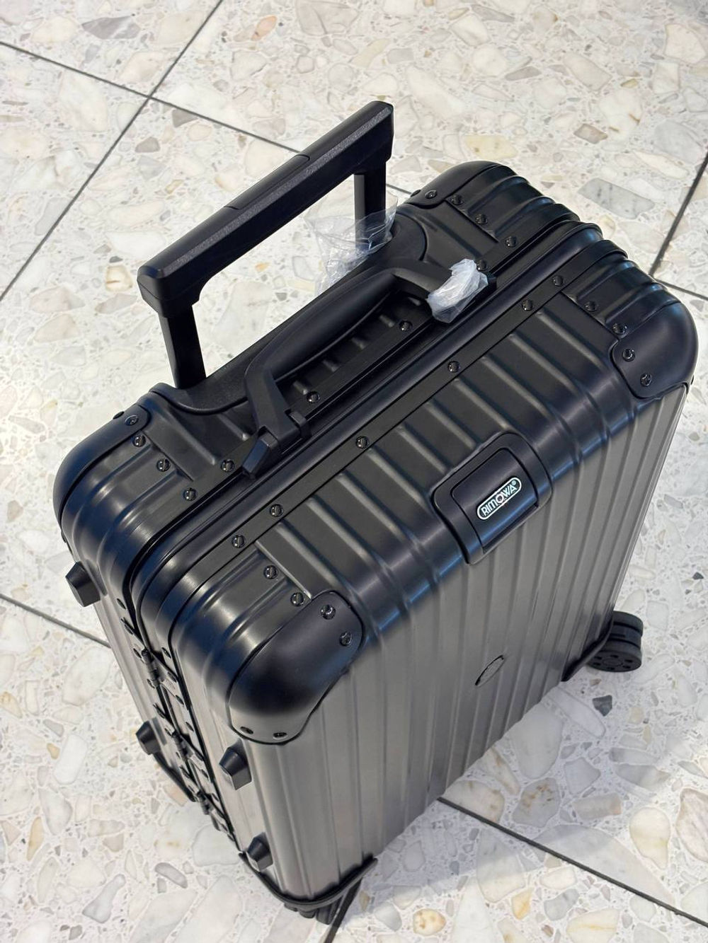 Чемодан Rimowa