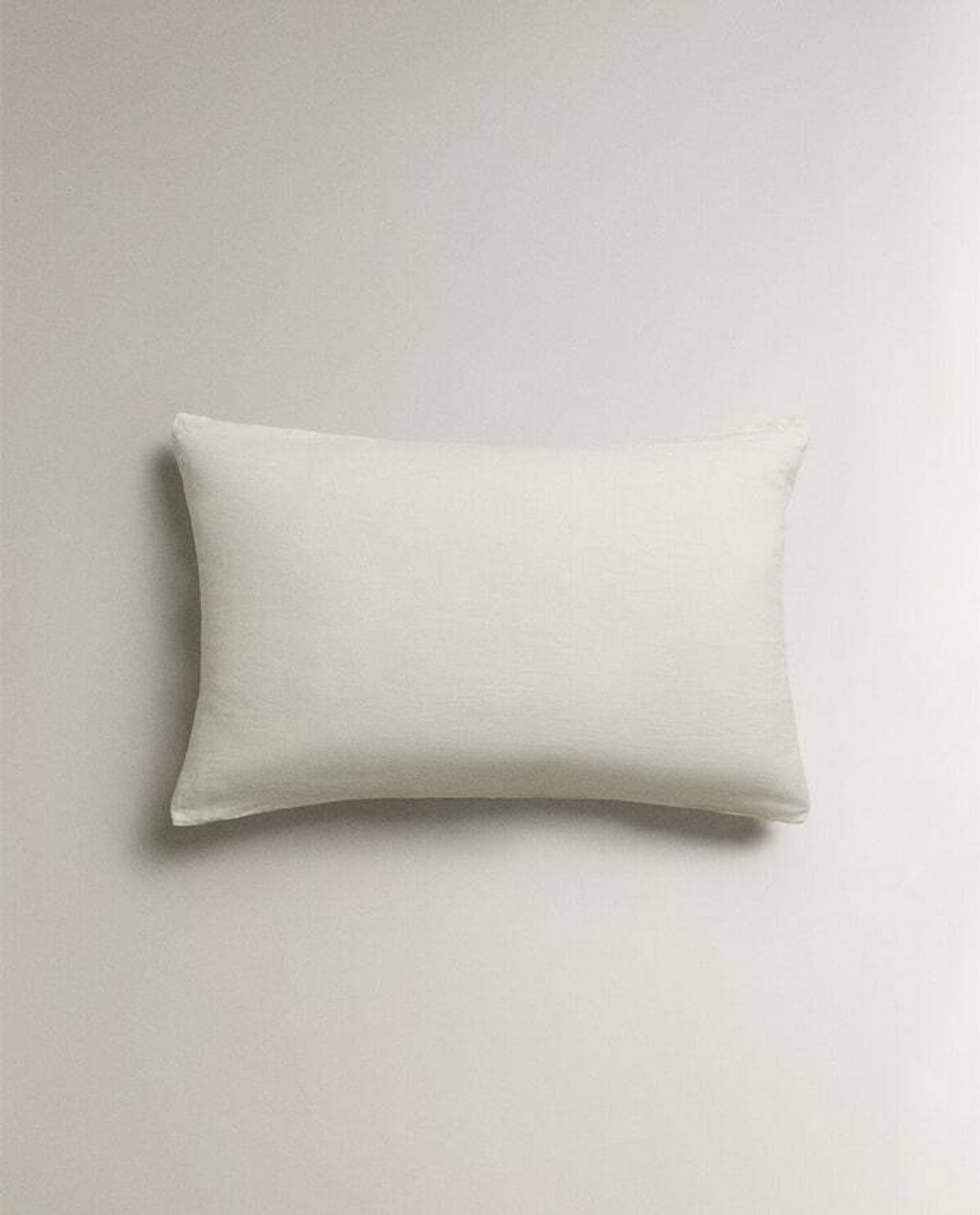 ZARA HOME ОДНОТОННЫЙ ЛЬНЯНОЙ ЧЕХОЛ ДЛЯ ДЕКОРАТИВНОЙ ПОДУШКИ, ЭКРЮ