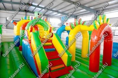 Коммерческий надувной батут "Радужный город" 12*6*3 м