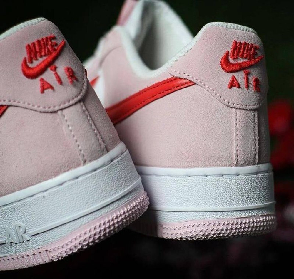 Детские кроссовки Nike Force 1 Love