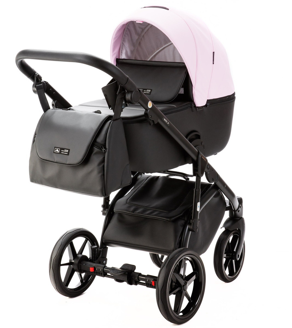Детская коляска Adamex Nola Deluxe 3 в 1 N-SD101 (РОЗОВ.ЗЕФИР КОЖА + ЧЕРН. КОЖА)