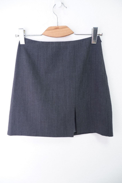 Юбка серого цвета 40 размер