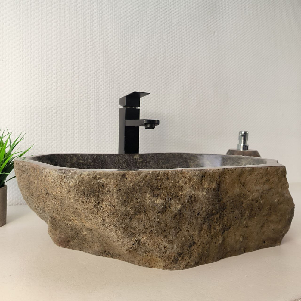 Раковина из речного камня RS-66075 53х34х15 из натурального камня