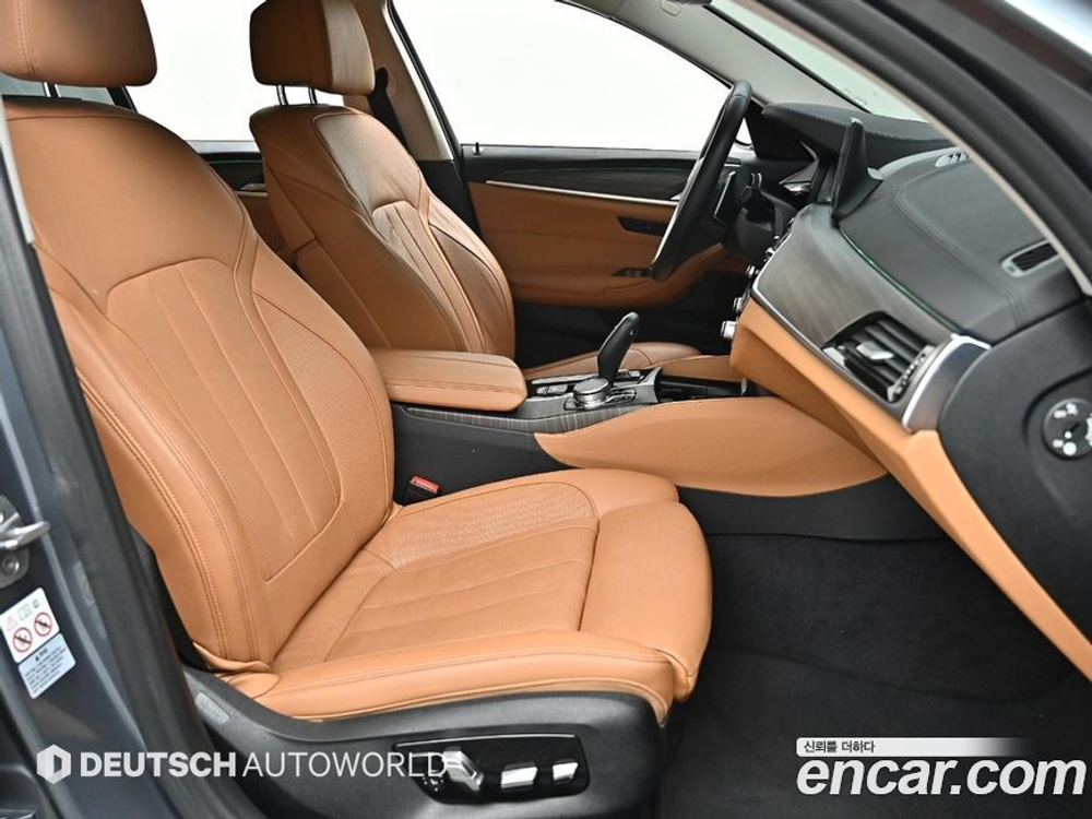 BMW 5 Series (G30) 530e Luxury (12.2019)