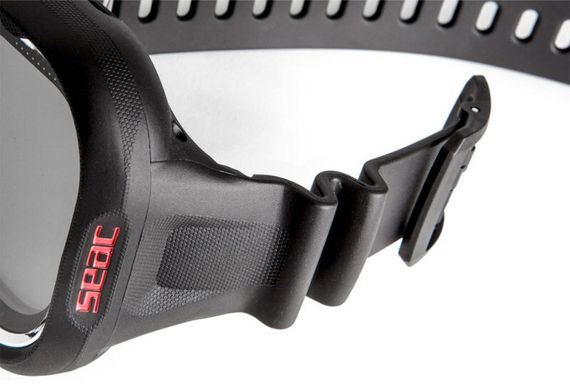 Компьютер-декомпрессиметр Seac Screen черно-красный