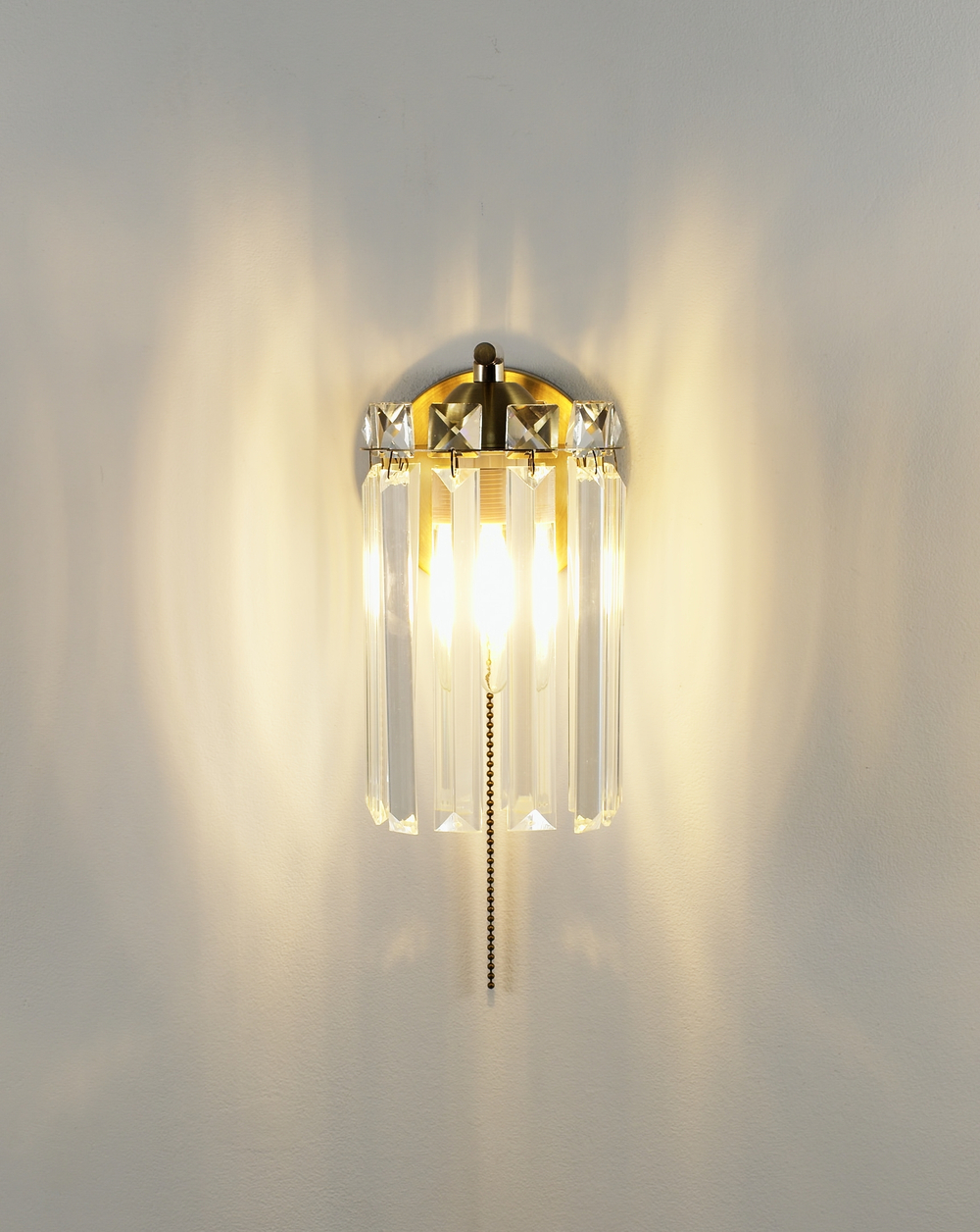 Бра Moderli V10750-1W Everly