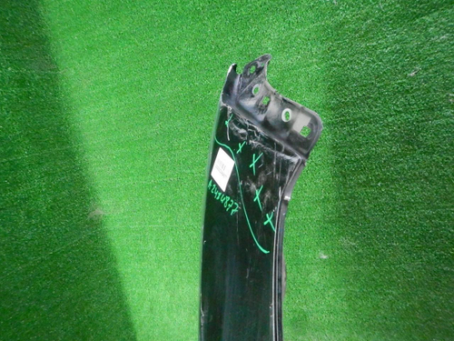 Крыло переднее правое Lexus LX 3 (2015-2022)