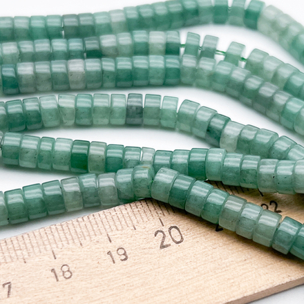 Авантюрин бусины (кварц с фукситом), рондель, размер около 6*3,3 мм, цена за отрезок 9-9,5 см (1/4 нити)