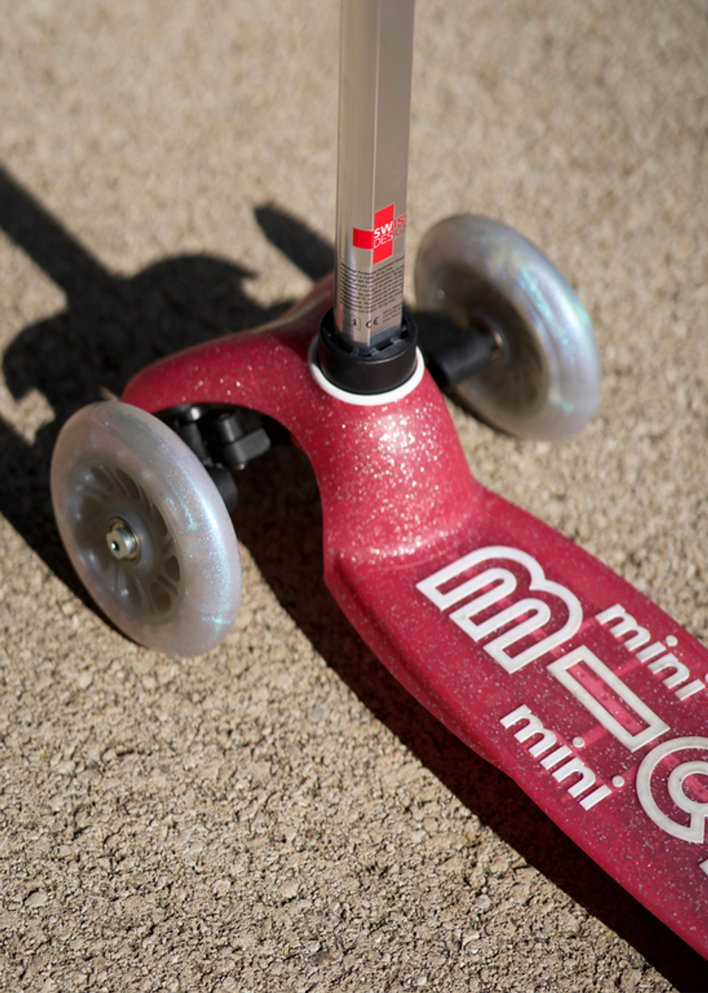 Cамокат Mini Micro Deluxe Блестящий LED розовый