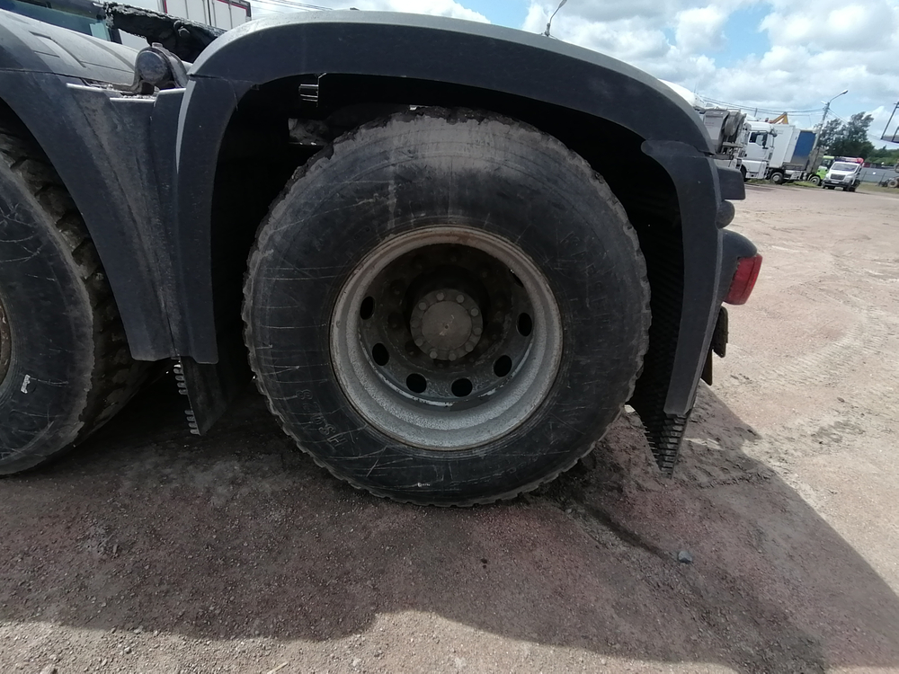 HONGYAN CQ* 6x4 Седельный тягач CQ4257EV11334 (Дизельный, 11,1 л, 430 л.с., МТ)