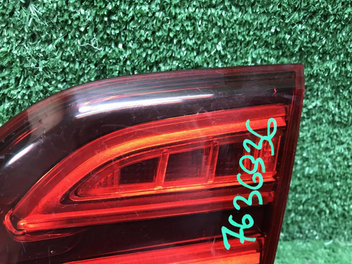 Фонарь правый внутренний Mercedes GLE W166 (15-18)
