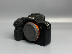 Sony A7 III 12.000 кадров