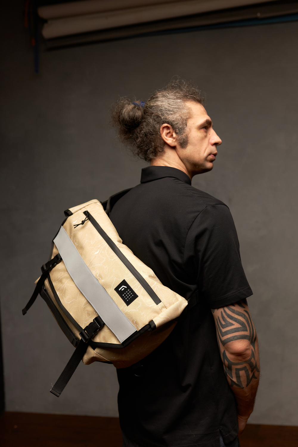 Сумка Technic Courier M коричневый