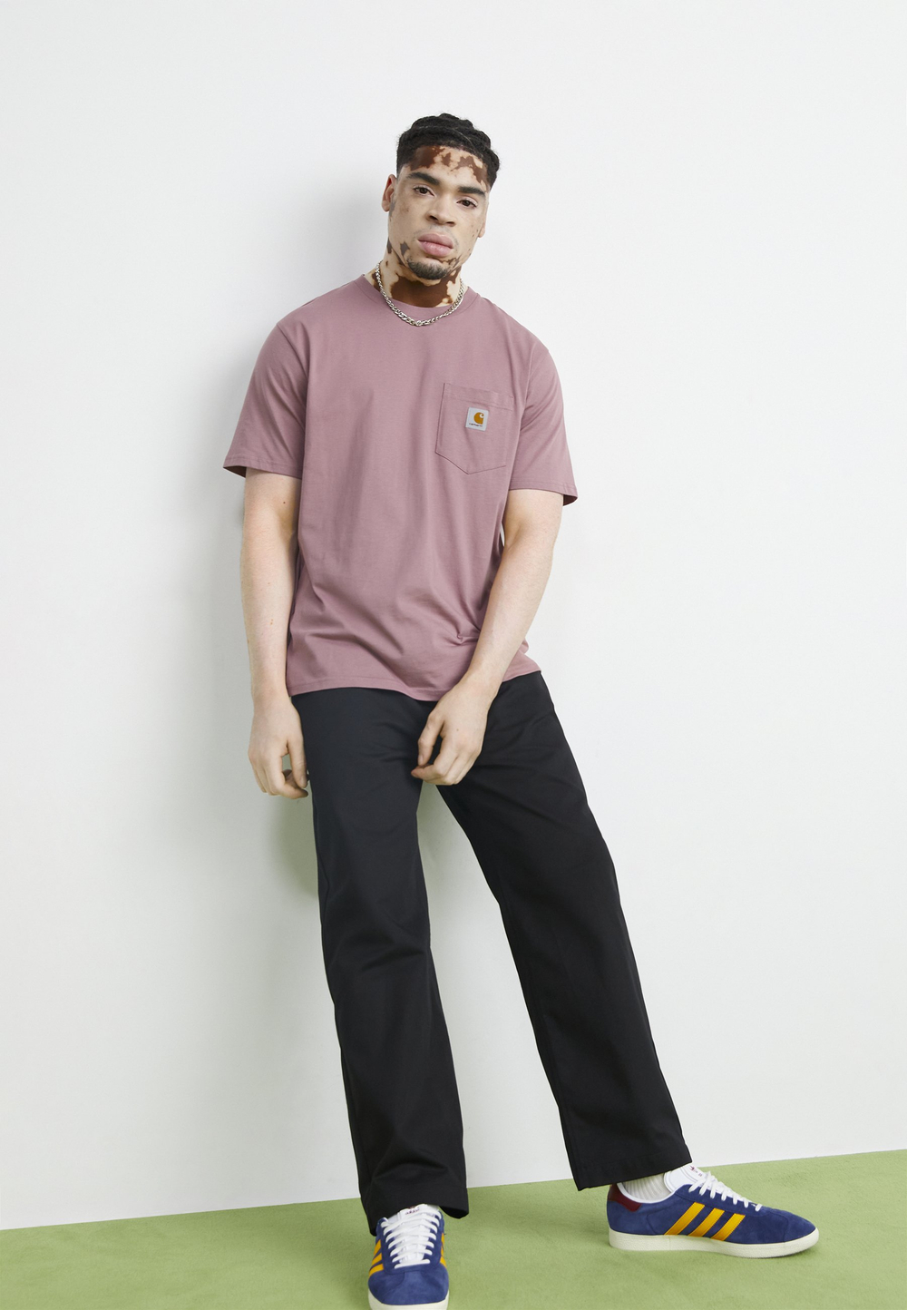 Carhartt WIP Базовая футболка - Дафна/ягода