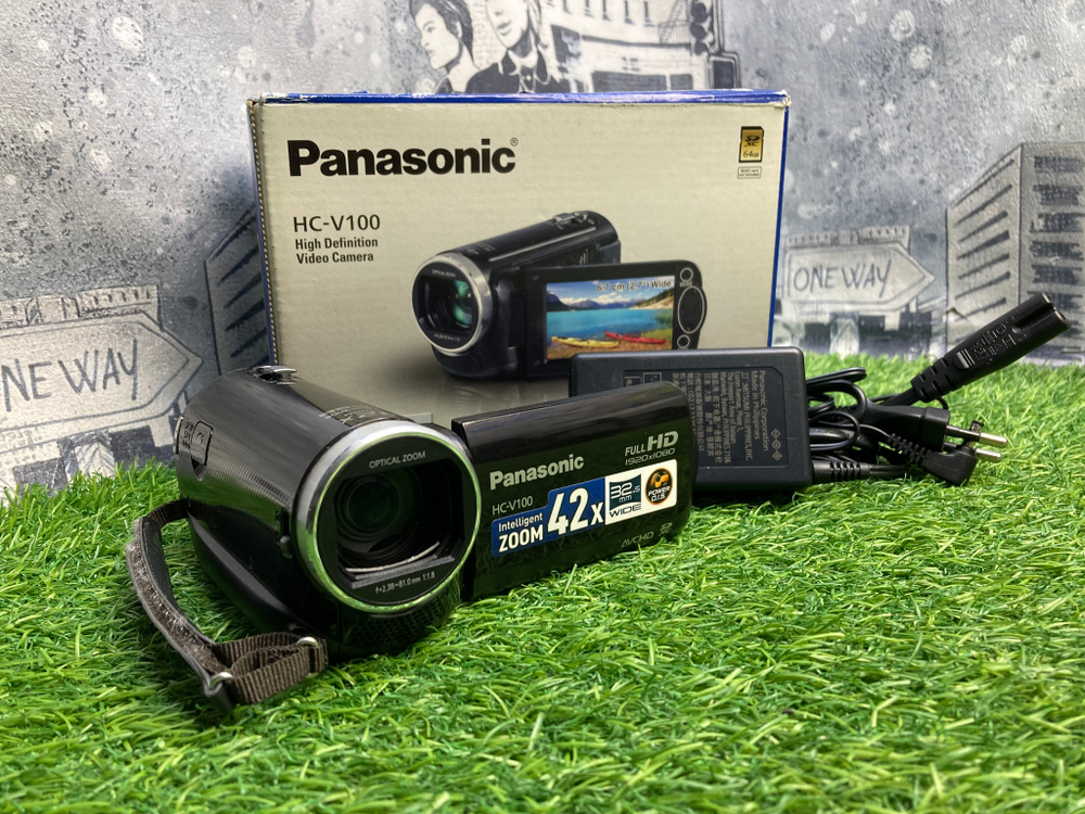 Panasonic HC-V100 Покупка/Продажа