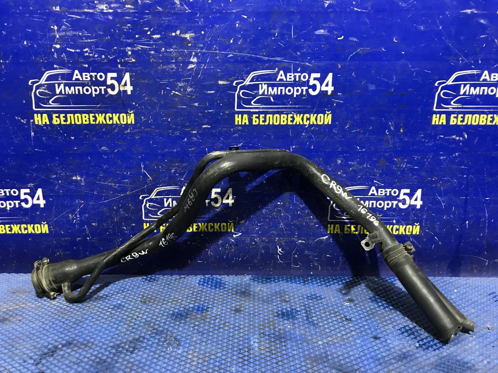 Горловина топливного бака MITSUBISHI DION 2000-2002