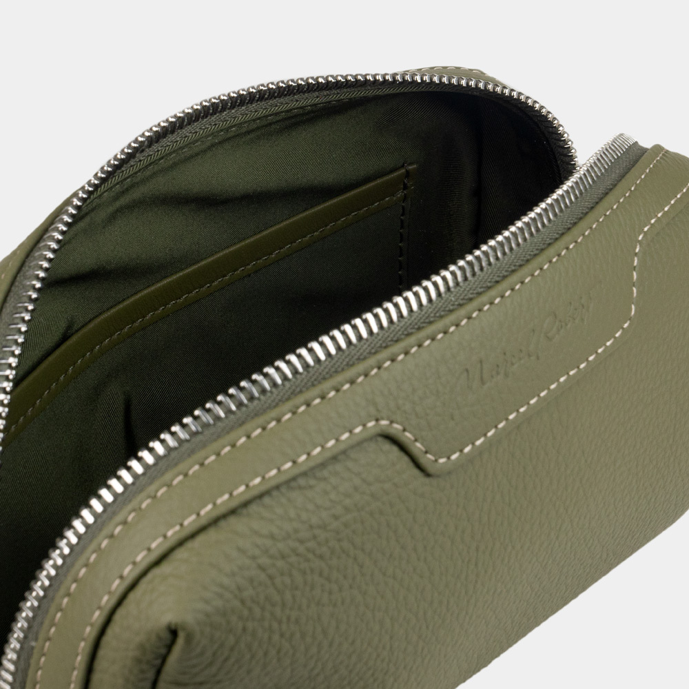 Несессер Tube из кожи теленка, зеленого цвета