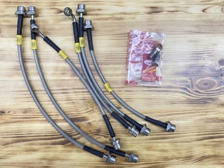 Toyota FJ Cruiser 2006-2022 (под лифт 50мм). Комплект из 6 армированных тормозных шлангов