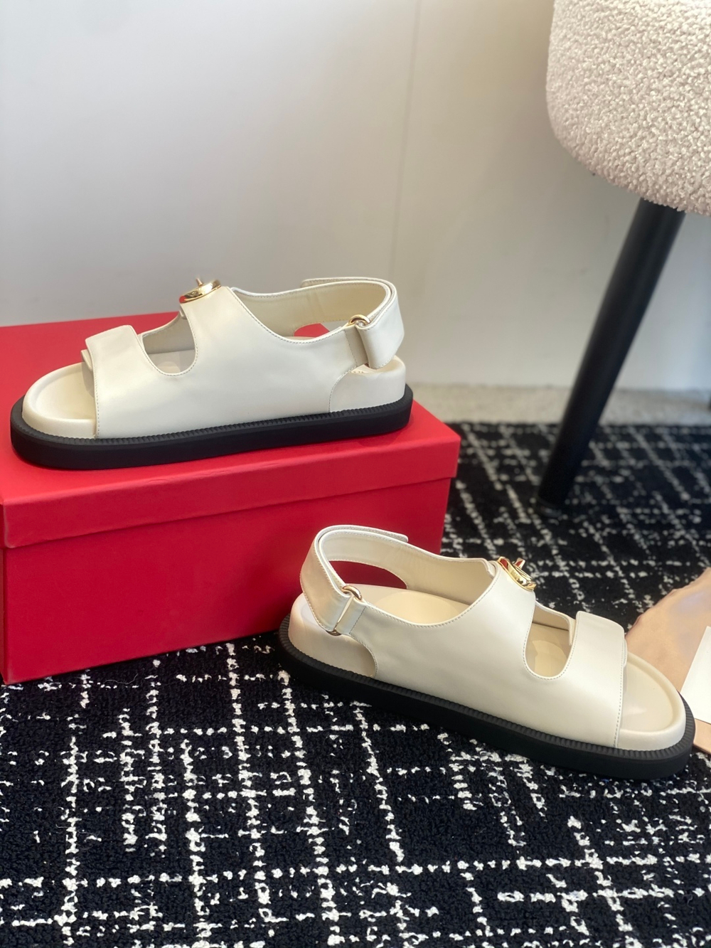 Valentino Sandals (2 colors)