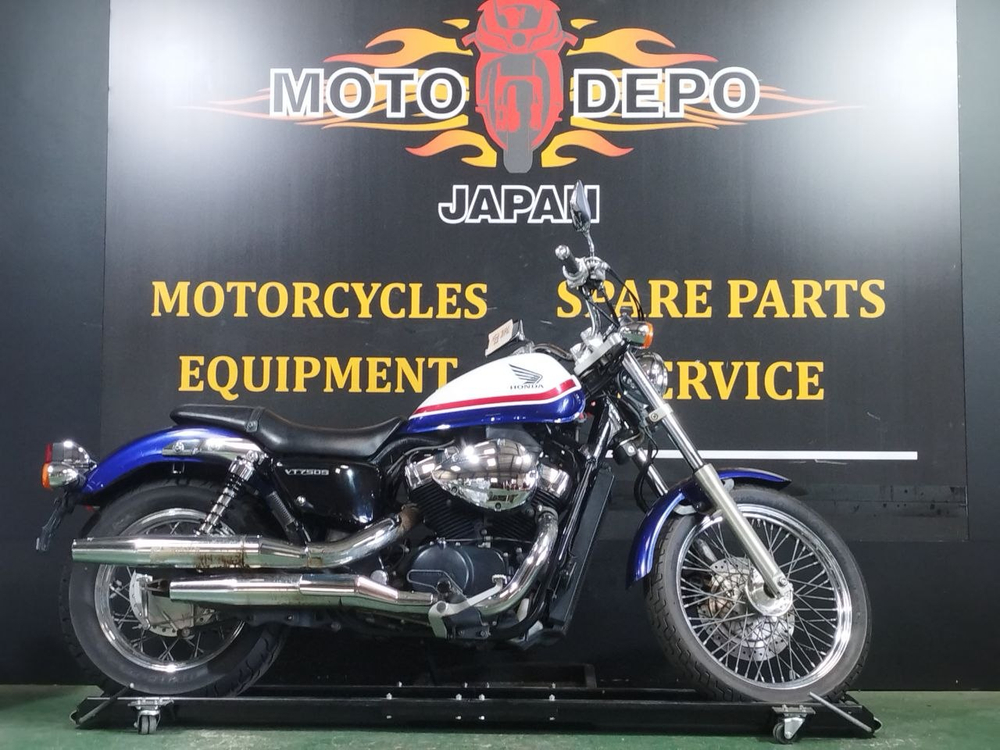 Honda VT750S 2011